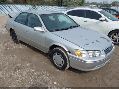 2000 Toyota Camry
