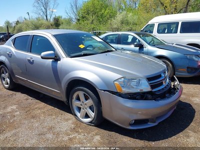 1C3CDZCB5DN****** 2013 Dodge Avenger