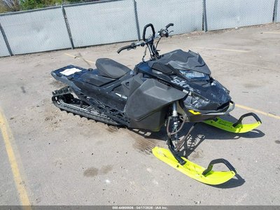 2BPSCFLF9LV****** 2020 Ski-Doo Snowmobile