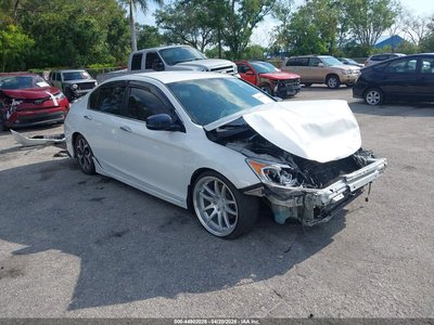 1HGCR2F56GA****** 2016 Honda Accord