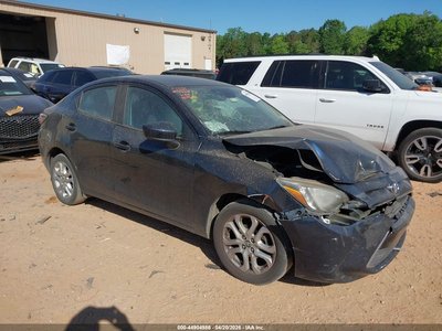 2017 Toyota Yaris