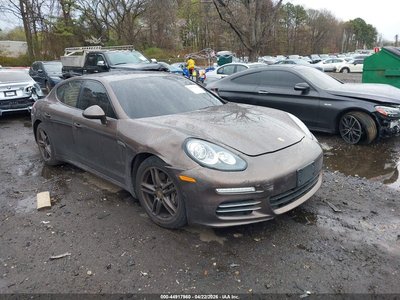 WP0AA2A78FL****** 2015 Porsche Panamera