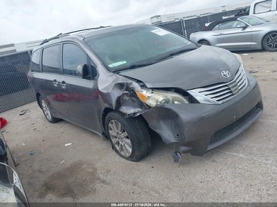 2014 Toyota Sienna