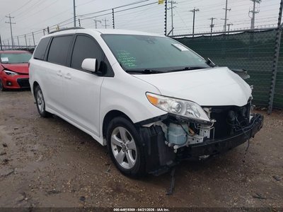 2018 Toyota Sienna