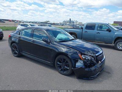 1C3CCBCG3EN****** 2014 Chrysler 200