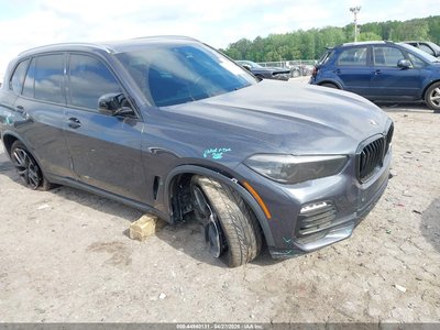 5UXCR6C09M9****** 2021 BMW X5