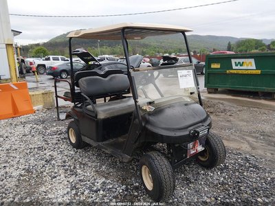 2022 EZGO Golf Cart