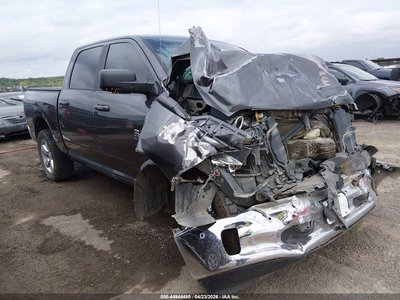 1C6RR7LT8KS****** 2019 RAM 1500
