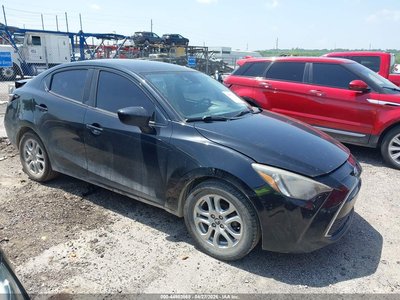 2017 Toyota Yaris