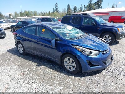 5NPDH4AE3GH****** 2016 Hyundai Elantra