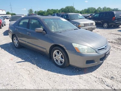 1HGCM56806A****** 2006 Honda Accord