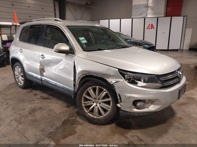 WVGAV3AX2EW****** 2014 Volkswagen Tiguan