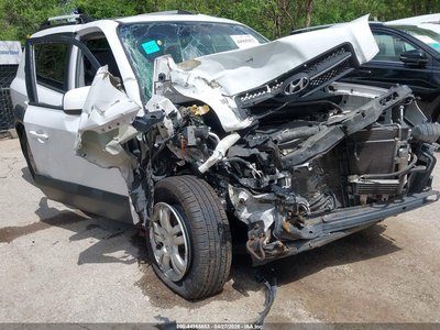 KM8JN12D47U****** 2007 Hyundai Tucson
