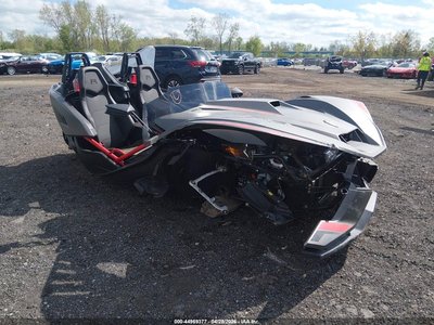 2024 Polaris Slingshot