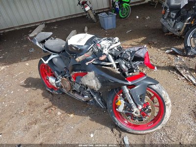 ZDMHAATW8MB****** 2021 Ducati Superbike