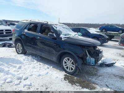 1FM5K8B8XGG****** 2016 Ford Explorer