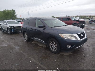 5N1AR2MM8GC****** 2016 Nissan Pathfinder