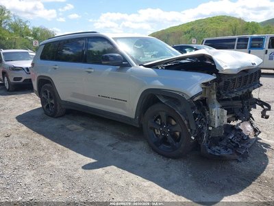 1C4RJKAG4P8****** 2023 Jeep Grand Cherokee Limited