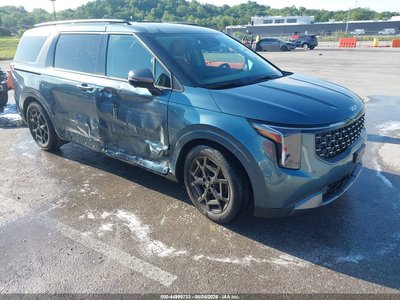 KNDNE5K39S6****** 2025 Kia Carnival