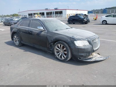 2C3CCAAG6KH****** 2019 Chrysler 300