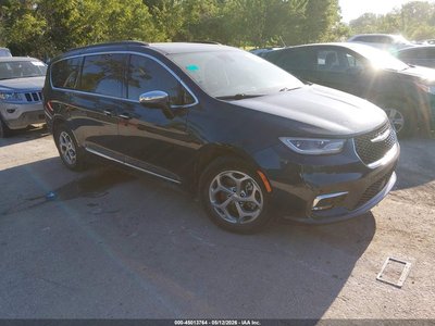 2022 Chrysler Pacifica