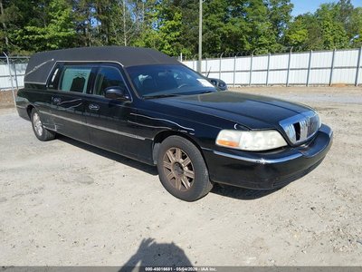 2LJFM88W18X****** 2008 Lincoln Town Car