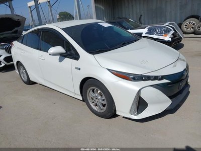 JTDKARFPXK3****** 2019 Toyota Prius Prime