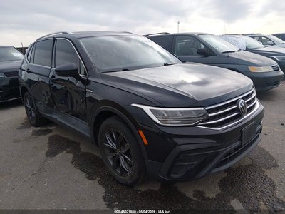 3VV3B7AXXRM****** 2024 Volkswagen Tiguan