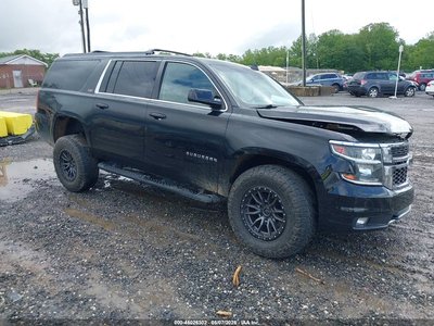 1GNSKHKC5HR****** 2017 Chevrolet Suburban