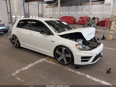 WVWLF7AU5GW****** 2016 Volkswagen Golf R