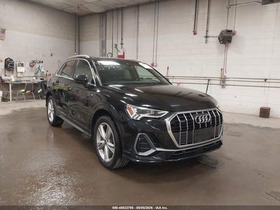 WA1EECF31M1****** 2021 Audi Q3