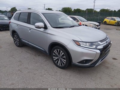 JA4AD3A3XKZ****** 2019 Mitsubishi Outlander