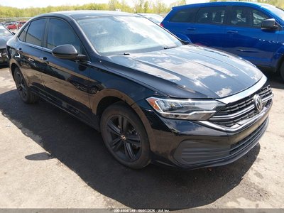 3VW7M7BU1RM****** 2024 Volkswagen Jetta