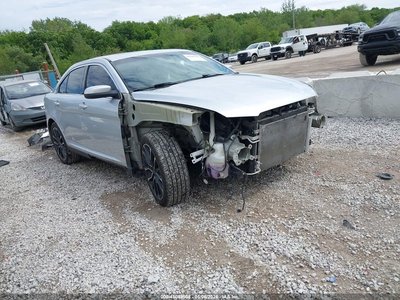 2019 Ford Taurus