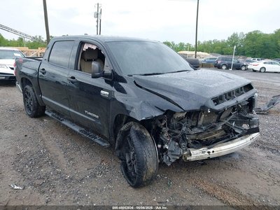5TFDY5F13MX****** 2021 Toyota Tundra