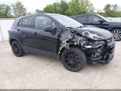 KL7CJPSM1NB****** 2022 Chevrolet Trax