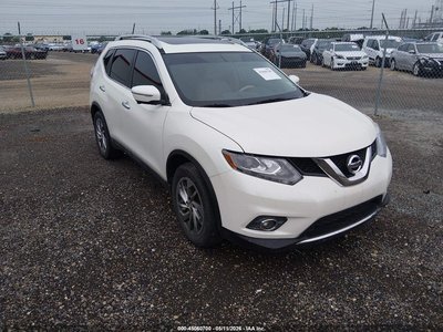 5N1AT2MT1FC****** 2015 Nissan Rogue