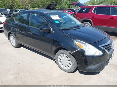 3N1CN7AP9JL****** 2018 Nissan Versa