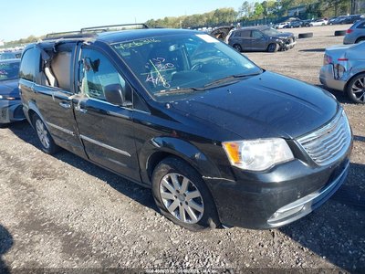 2C4RC1BG8GR****** 2016 Chrysler Town & Country