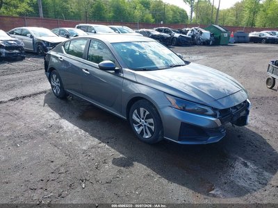 2023 Nissan Altima