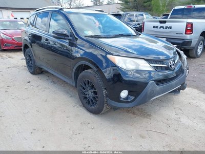 2T3WFREV5FW****** 2015 Toyota RAV4