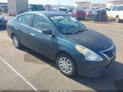 2016 Nissan Versa
