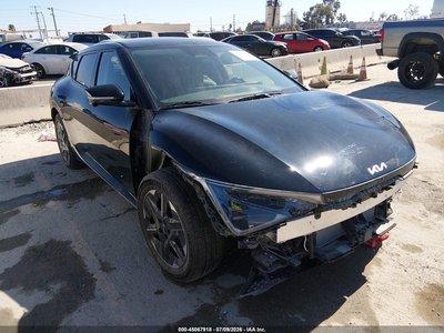 5XYC34JA3SG****** 2025 Kia EV6