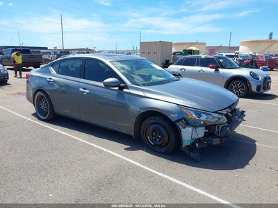 2020 Nissan Altima