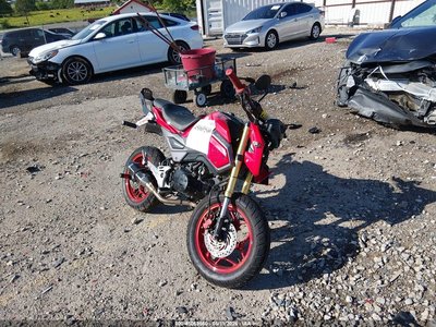 MLHJC7558J5****** 2018 Honda Grom