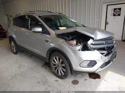 1FMCU9JD9HU****** 2017 Ford Escape
