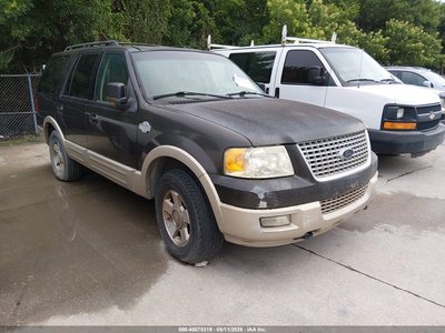 1FMFU18575L****** 2005 Ford Expedition