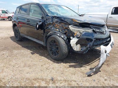2T3BFREV7FW****** 2015 Toyota RAV4