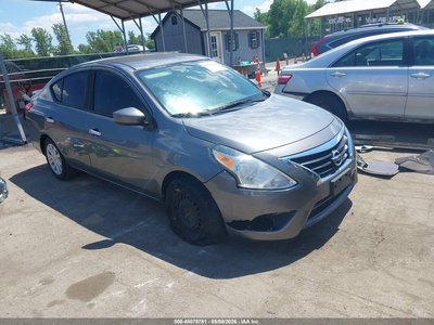 3N1CN7AP7KL****** 2019 Nissan Versa