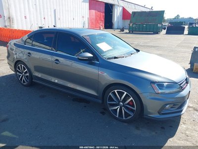 3VW4T7AJ5JM****** 2018 Volkswagen Jetta